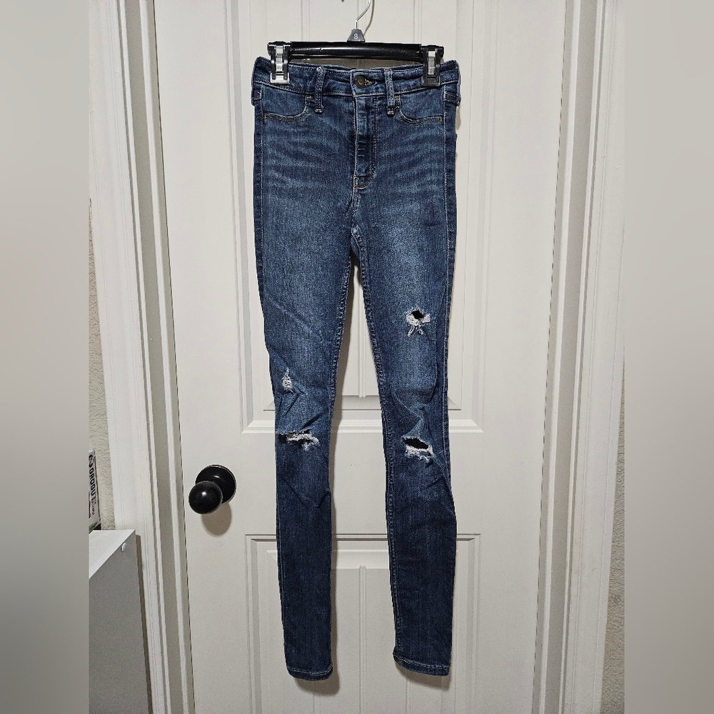 Classic Blue Distressed Women Jeans